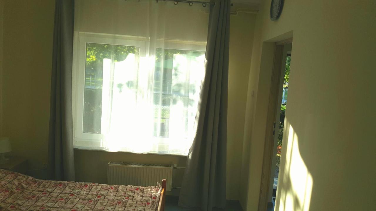 Dziwnów Dom Joanna Bed & Breakfast エクステリア 写真
