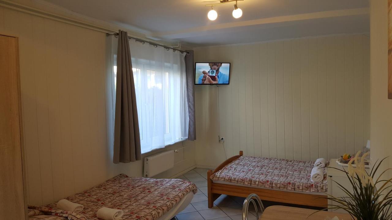 Dziwnów Dom Joanna Bed & Breakfast エクステリア 写真